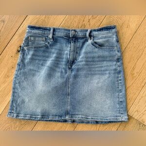 J.Crew Light Wash Denim Mini Skirt Size 8 Y2K Classic